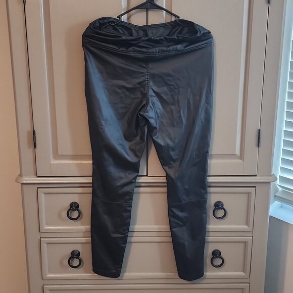 A new day faux leather leggings size medium - Picture 2 of 4